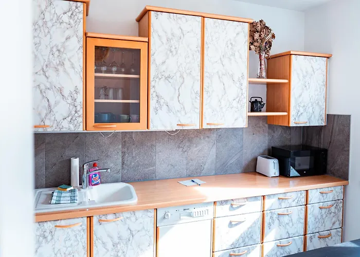 Modernes In Zentraler Stadtlage Apartamento